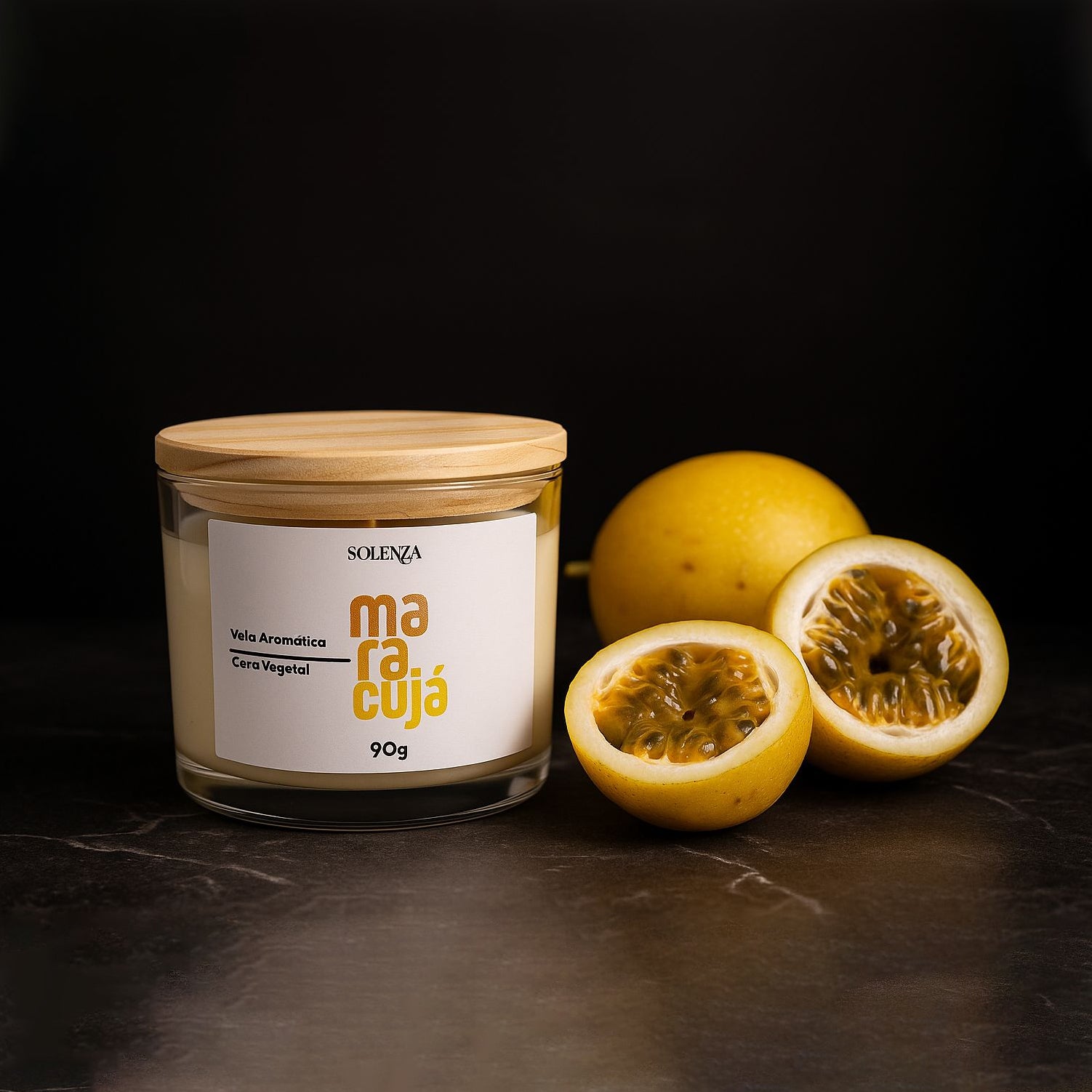 Vela Artesanal de Maracujá – 100% Vegetal, Pavio de Algodão 90g
